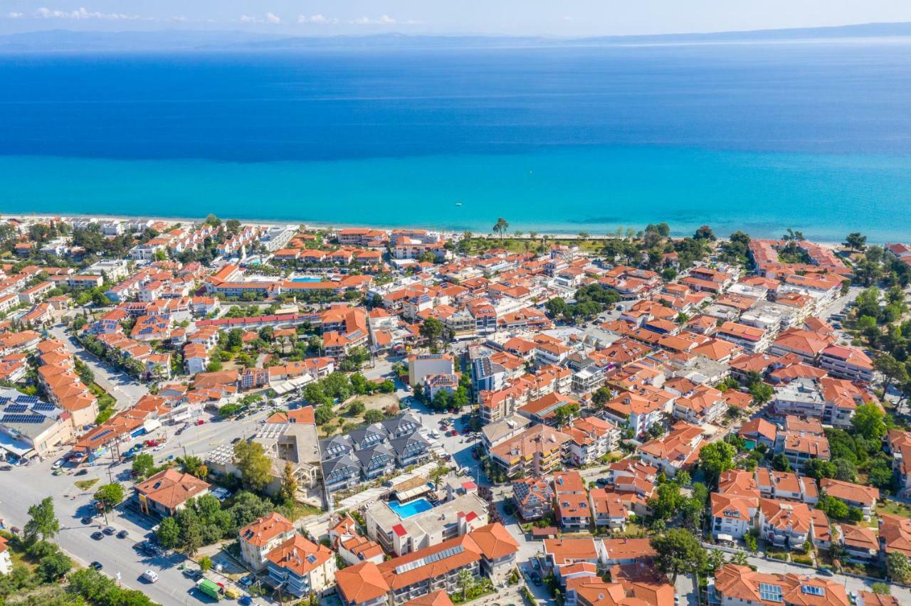 Lesse Hotel Chalkidiki ภายนอก รูปภาพ