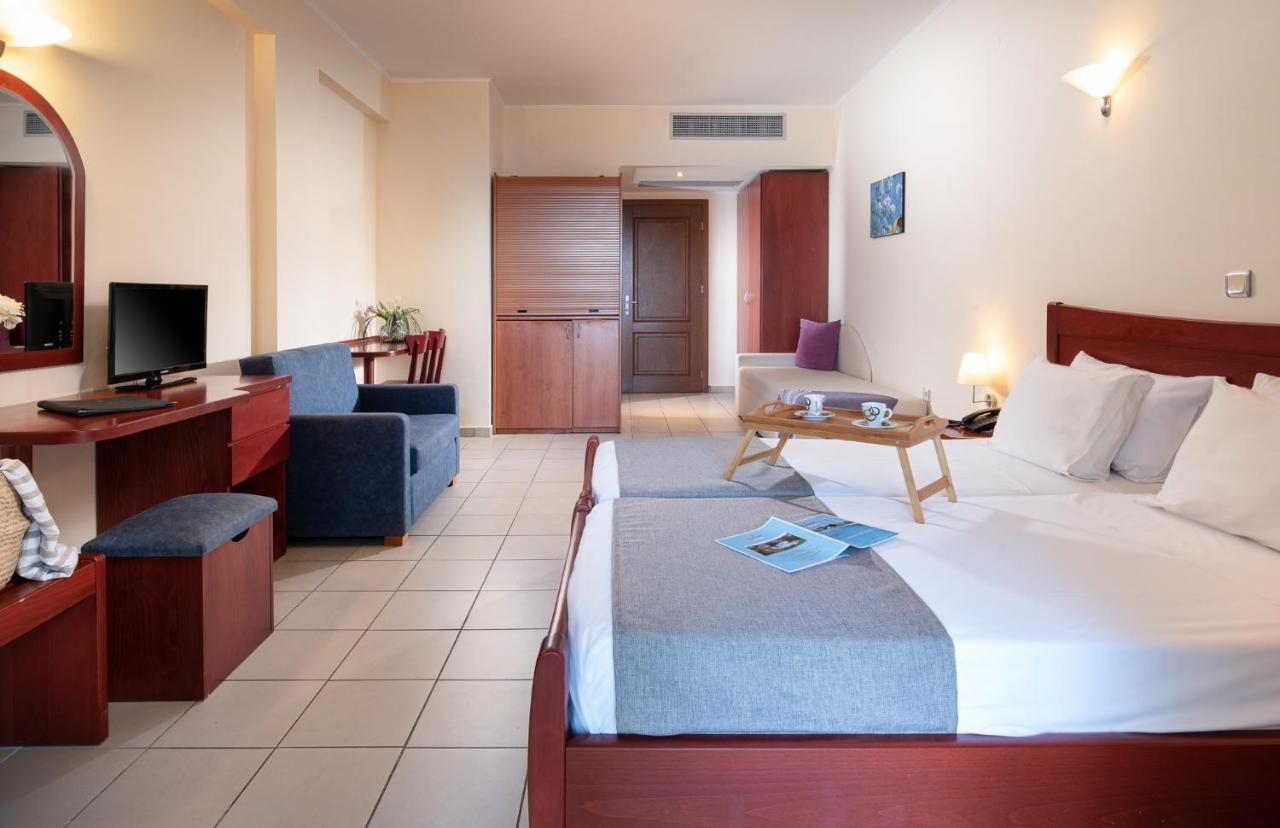 Lesse Hotel Chalkidiki ภายนอก รูปภาพ